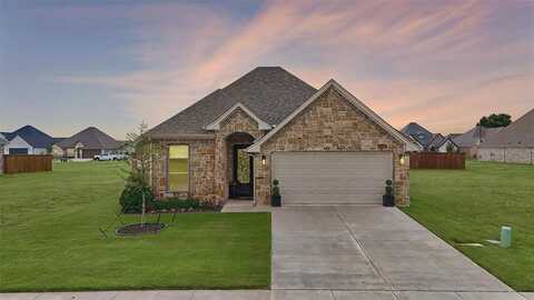 1321 Highland Park Circle, Granbury, TX 76048