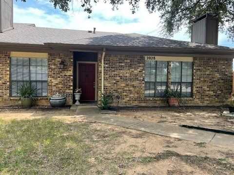 2028 Heatherbrook Drive, Grapevine, TX 76051