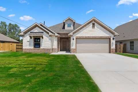 2106 Briarwood, Bridgeport, TX 76426