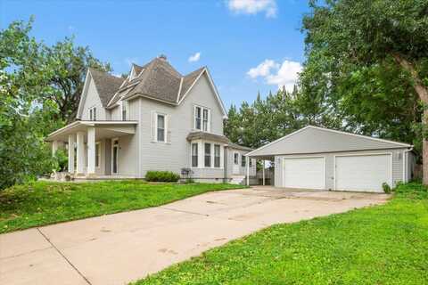 111 N. Chestnut, Glenwood, IA 51534