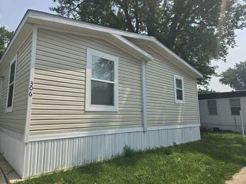 306 Oriole Lane, Madison, WI 53704