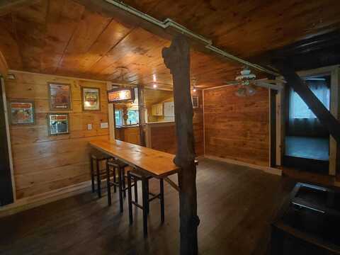 165 Alderwood Park Rd, Caroga Lake, NY 12032