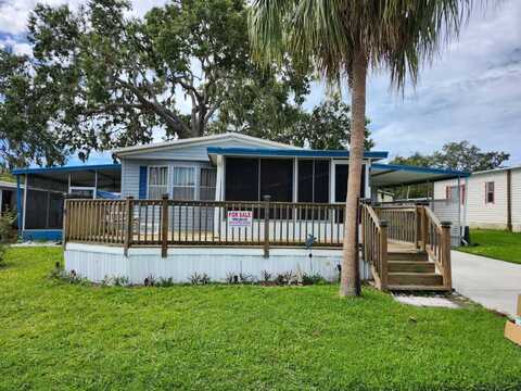 10737 Indian Dr, Riverview, FL 33569