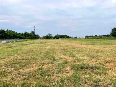 1201 Norman Rd, Enid, OK 73703