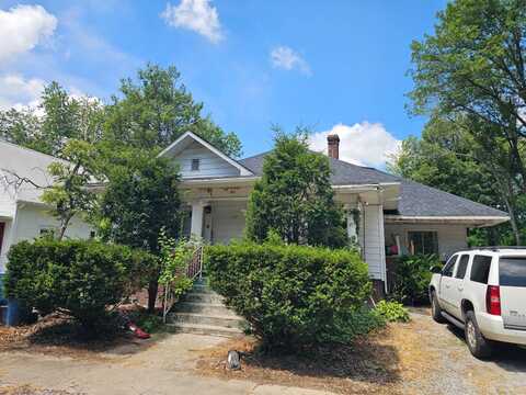 307 S. Charles St., West Salem, IL 62476