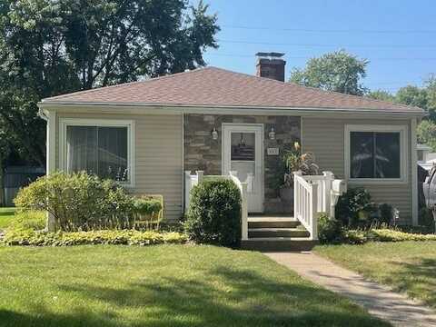 553 E. Broad Street, Nappanee, IN 46550
