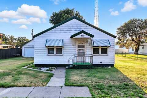 209 N 3rd St, Texhoma, OK 73949