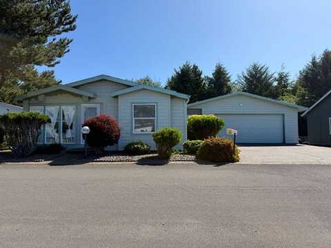 6070 NE Evergreen LN, Newport, OR 97365