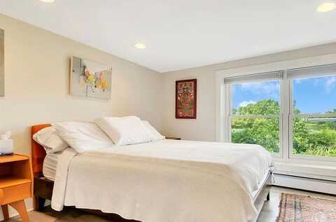 1 Cucumber Alley, Schenectady, NY 12305