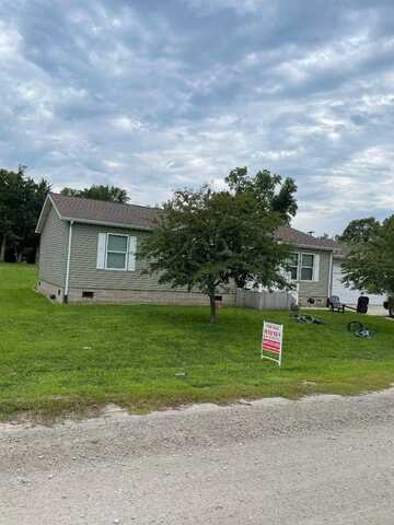 703 W Nebraska St, Lenox, IA 50851
