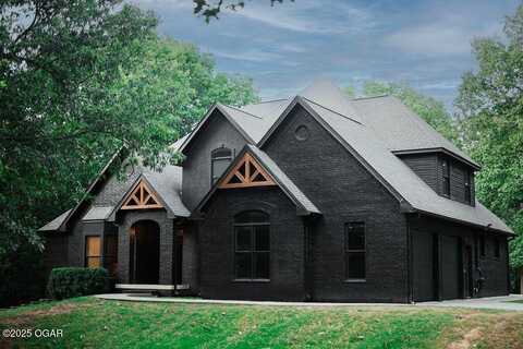 3330 Edgewood Avenue, Baxter Springs, KS 66713