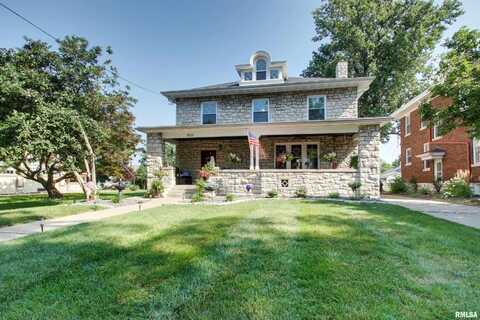 2025 Maine Street, Quincy, IL 62301