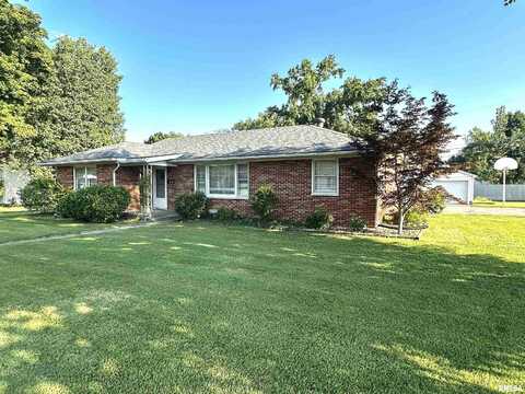 1 CHARLES Drive, Centralia, IL 62801