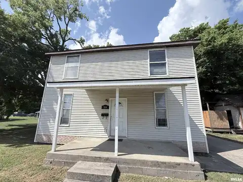 304 E COLLEGE Street, Carbondale, IL 62901