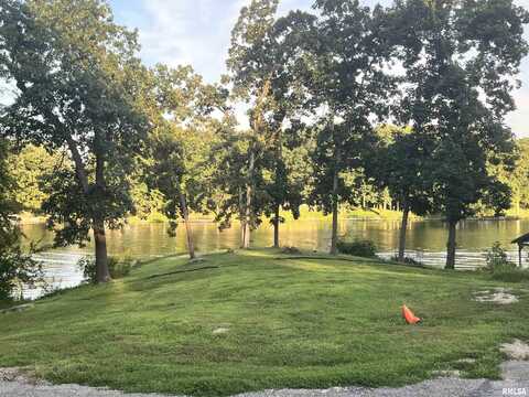 15977 VINE Lane, Girard, IL 62640
