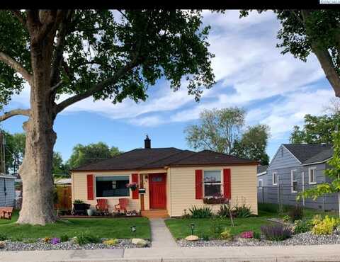 1110 W 1st Ave., Kennewick, WA 99336