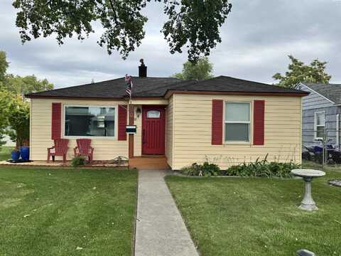 1110 W 1st Ave., Kennewick, WA 99336