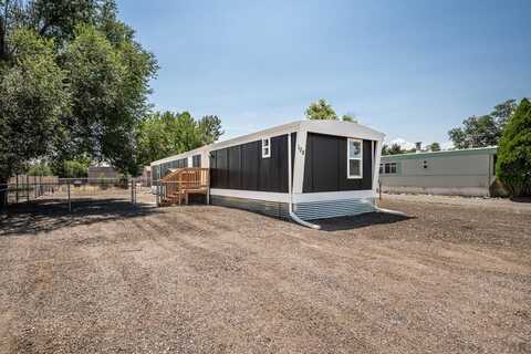 108 E Kipling Dr, Pueblo West, CO 81007