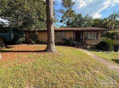 6467 Lakeshore Dr, Milton, FL 32570