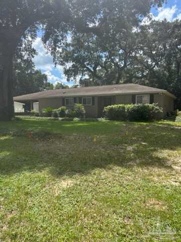 8671 Redwing Dr, Pensacola, FL 32534
