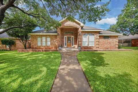 5003 Canterbury Dr, Midland, TX 79705