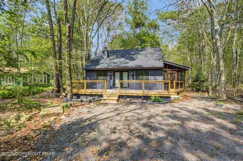 5445 Woodland Avenue Avenue, Pocono Pines, PA 18350