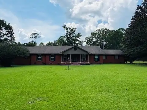 1404 Neal Rd, Picayune, MS 39466
