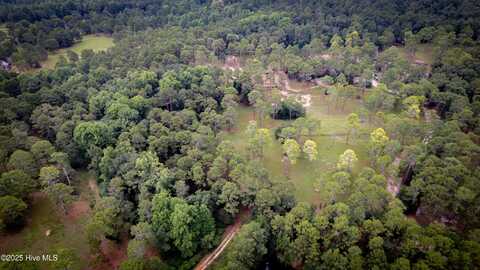 292 Bump A Long Lane, Southern Pines, NC 28387