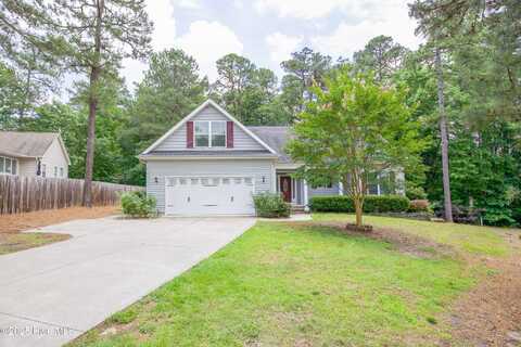 5 Kemper Woods Court, Pinehurst, NC 28374