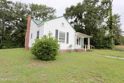 303 N Sandhills Boulevard, Aberdeen, NC 28315