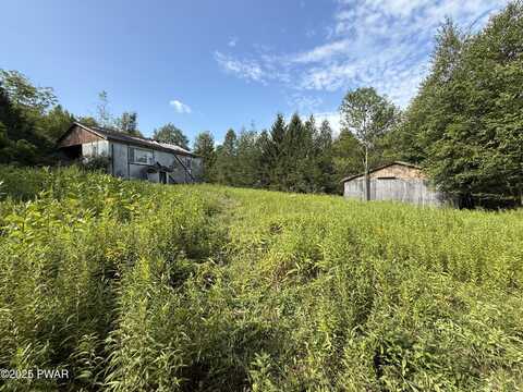 113 Deer Road, Greentown, PA 18426