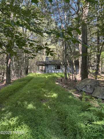 1028 Galaxie Place, Gouldsboro, PA 18424