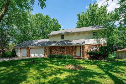 8231 Highview, WINNEBAGO, IL 61088