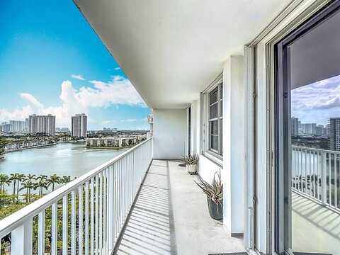 2801 NE 183rd St, North Miami Beach, FL 33160