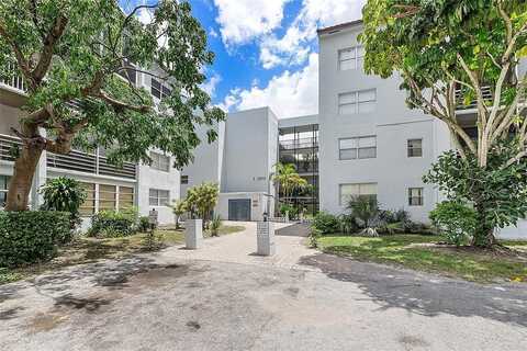 2800 Somerset Drive, Lauderdale Lakes, FL 33311