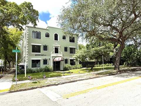 2000 Jefferson St, Hollywood, FL 33020