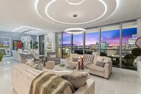 100 E Las Olas Blvd, Fort Lauderdale, FL 33301