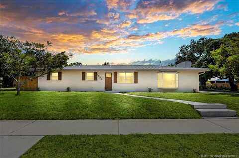 636 NE Waverly Terrace, Jensen Beach, FL 34957