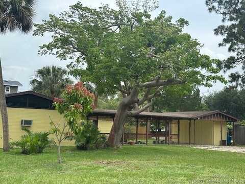 1651 SE 8th Street, Stuart, FL 34996