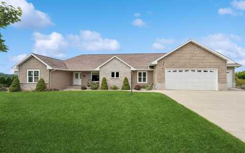 8425 WHISPERING MEADOWS Drive, LARSEN, WI 54947