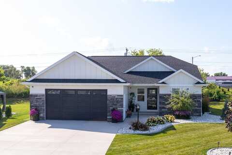 572 EMERALD ISLE Court, WRIGHTSTOWN, WI 54180