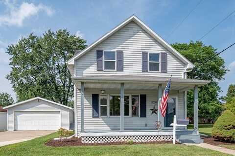 2035 BASTEN Street, GREEN BAY, WI 54302