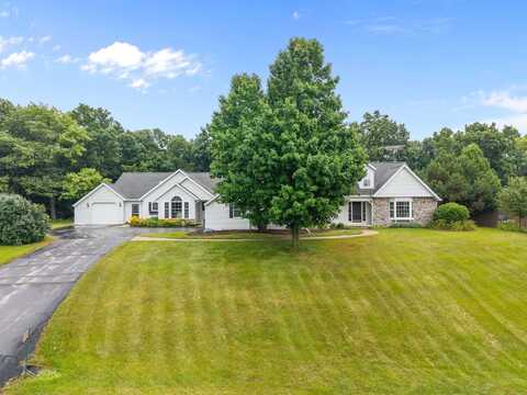 N5383 BUENA VISTA Drive, FOND DU LAC, WI 54937