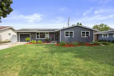 183 PLUMMER Court, NEENAH, WI 54956