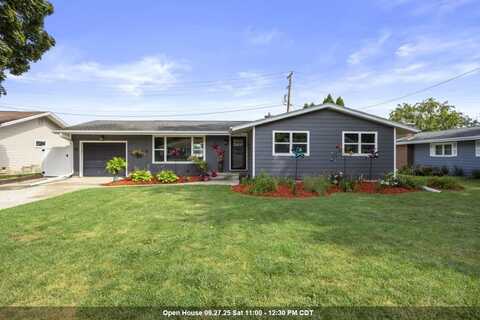 183 PLUMMER Court, NEENAH, WI 54956