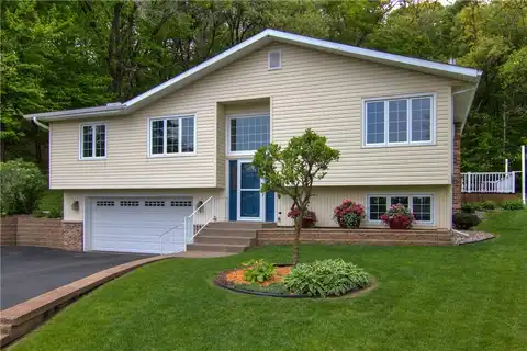 2110 Carter Street, Eau Claire, WI 54703