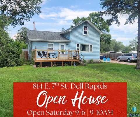 814 E 7th St, Dell Rapids, SD 57022