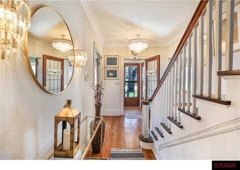929 E Elm Avenue, Waseca, MN 56093