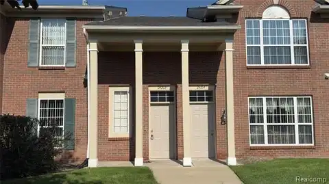 24202 Chesapeake Circle, Commerce Township, MI 48390