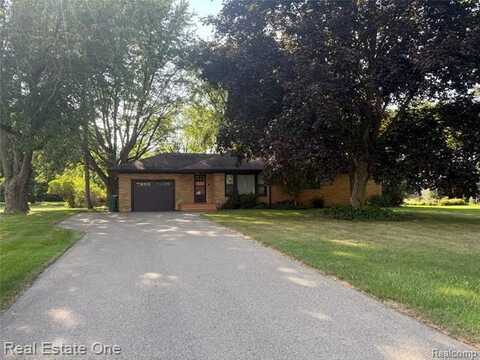 4436 Killarney Park Drive, Burton, MI 48529